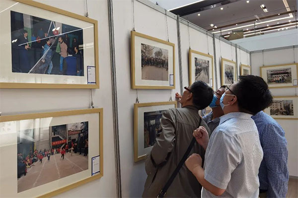 “光影翰墨铸情七十载 妙笔丹青喜迎二十大”主题书画摄影展