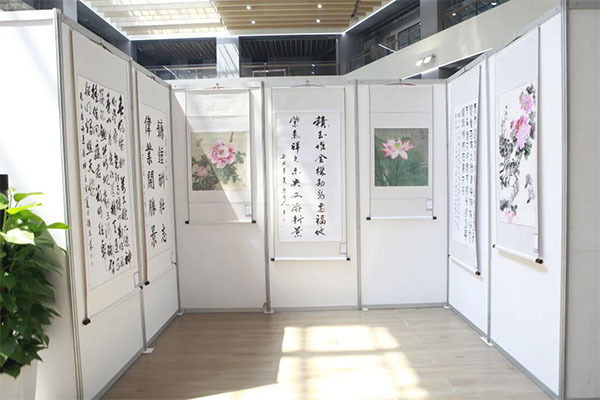 “光影翰墨铸情七十载 妙笔丹青喜迎二十大”主题书画摄影展